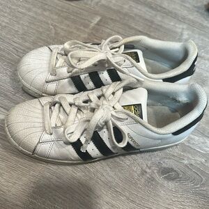 Adidas superstar sneakers size 5.5 used